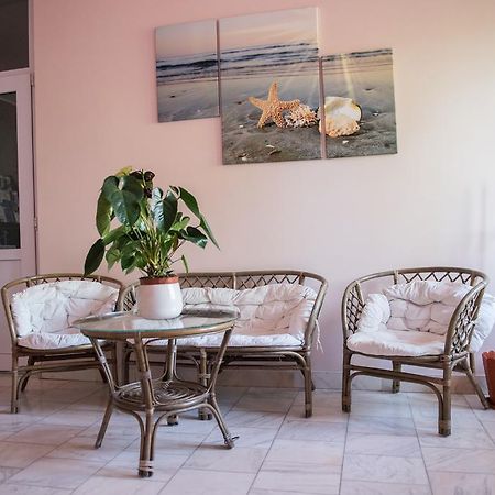 Hotel Dynes Eforie Nord Εξωτερικό φωτογραφία