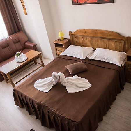 Hotel Dynes Eforie Nord Εξωτερικό φωτογραφία