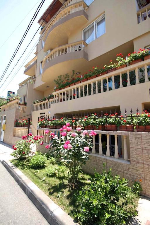 Hotel Dynes Eforie Nord Εξωτερικό φωτογραφία
