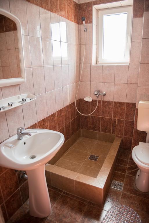 Hotel Dynes Eforie Nord Εξωτερικό φωτογραφία
